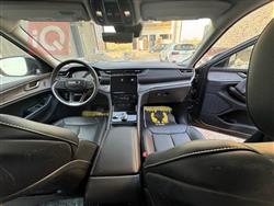 جیپ گراند شیرۆکی